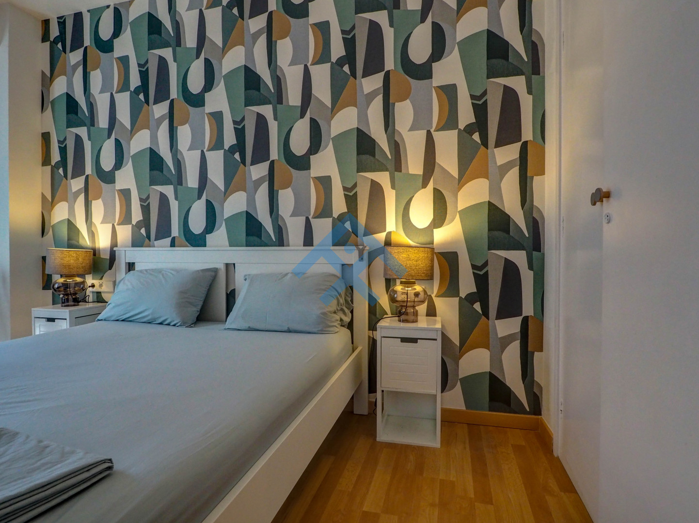 Exotic Eden apartment - 33223