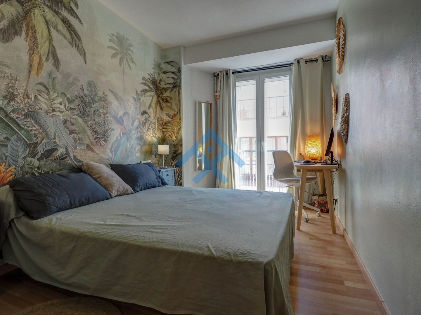 Exotic Eden apartment - 33229