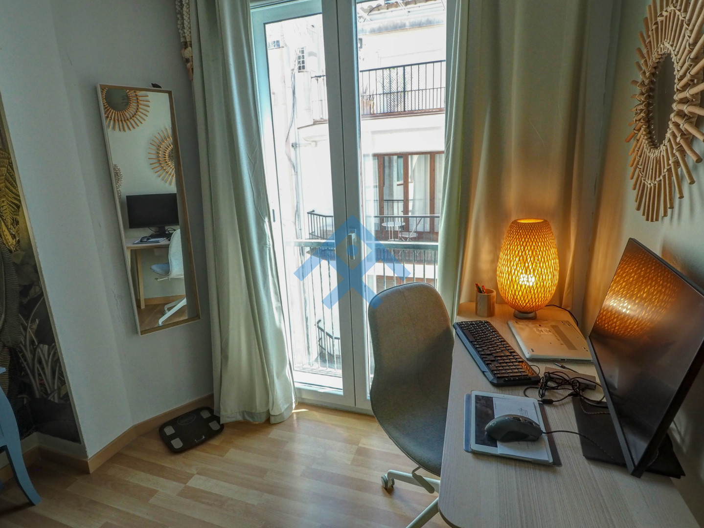 Exotic Eden apartment - 33232