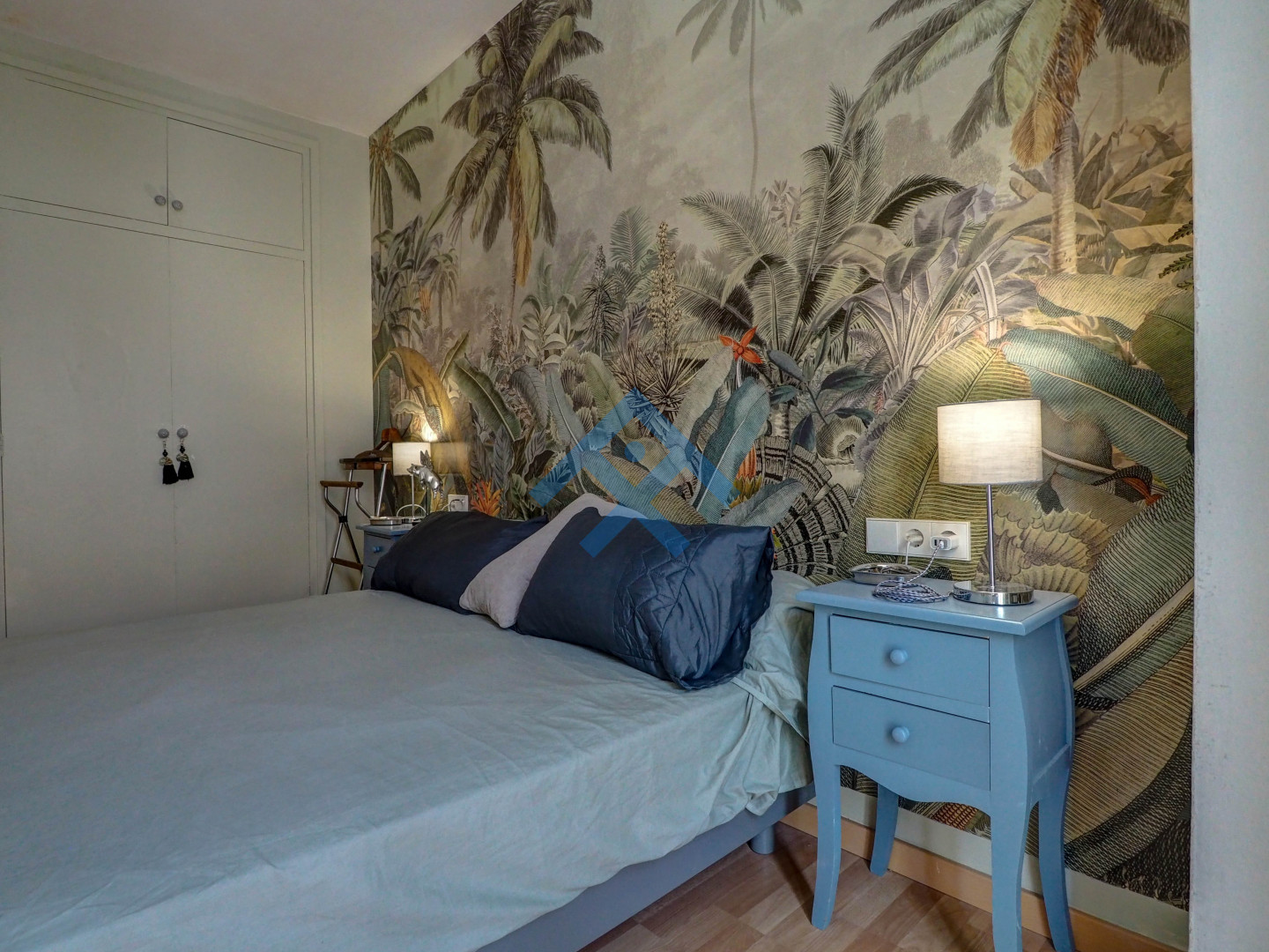 Exotic Eden apartment - 33233