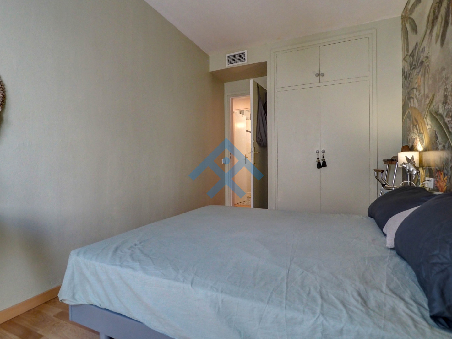 Exotic Eden apartment - 33234