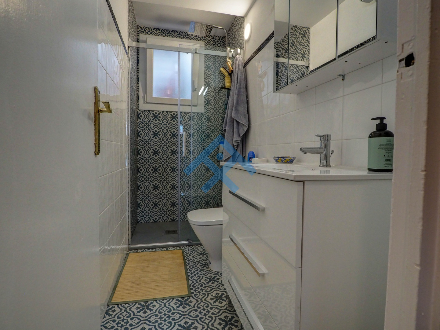 Exotic Eden apartment - 33238