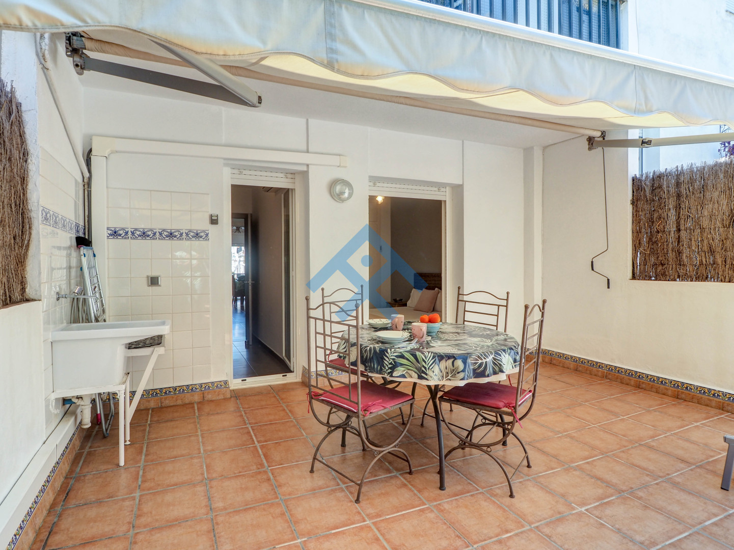 Zafiro Apartment - 33726