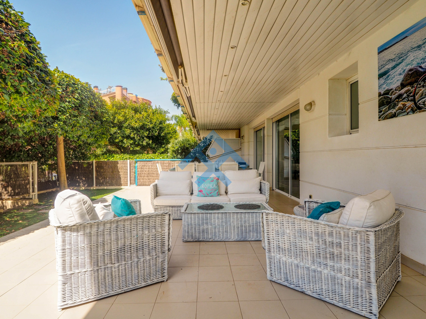 Luxury Seaview Apartment - 33971
