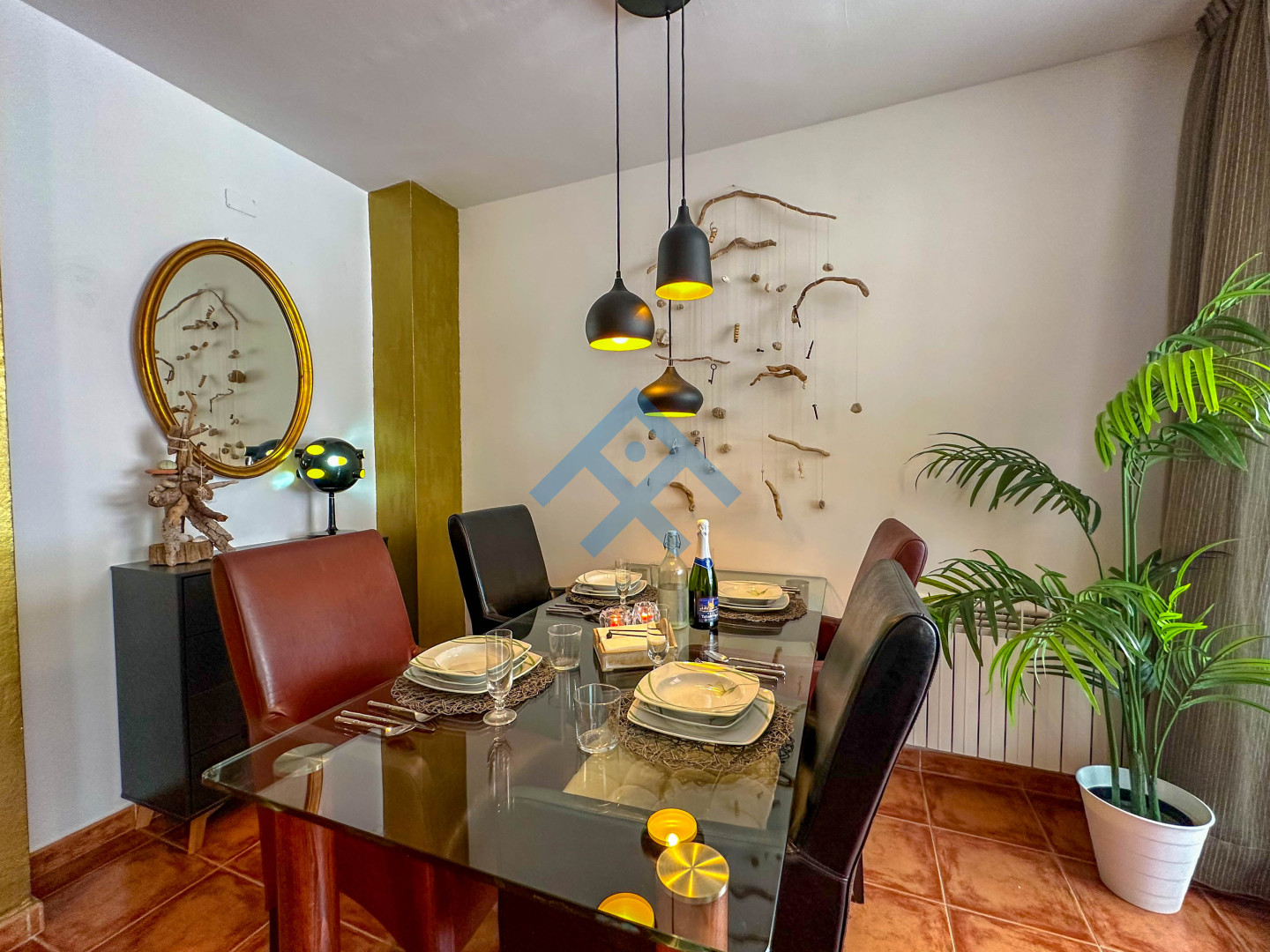 Sira House - 35388