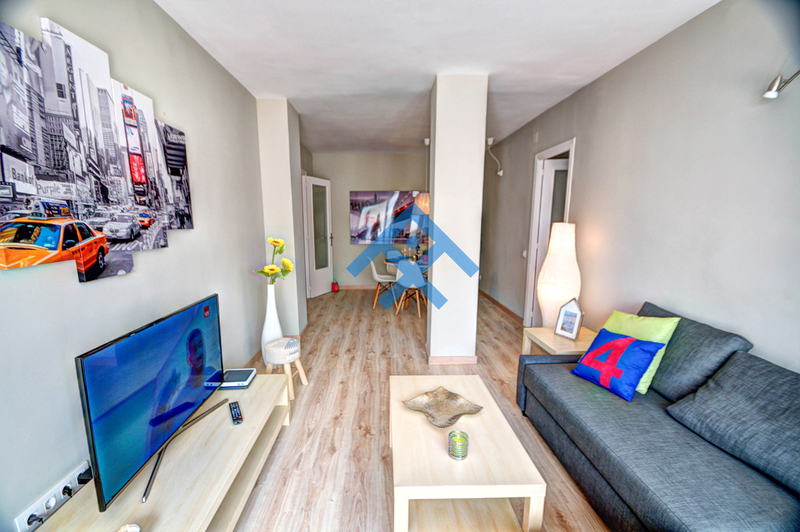 Amazing Terrace in the Center - 6423