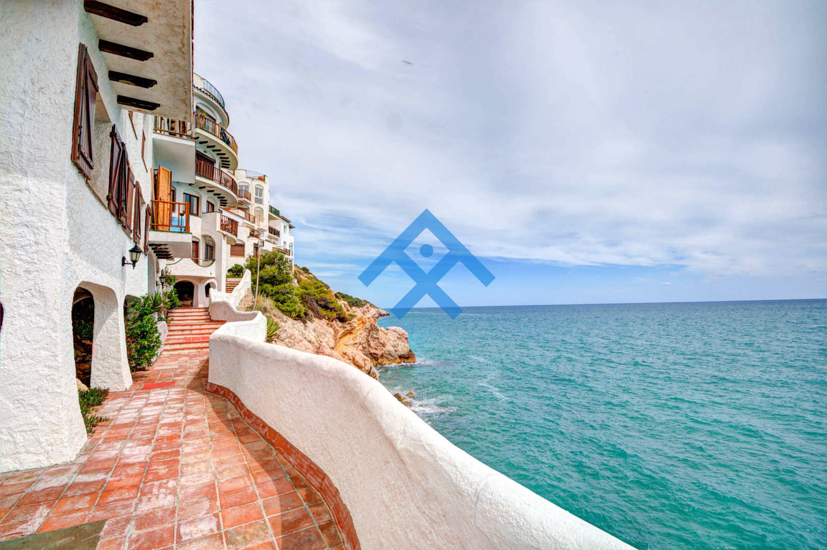 The Magic Sea Front - 7369