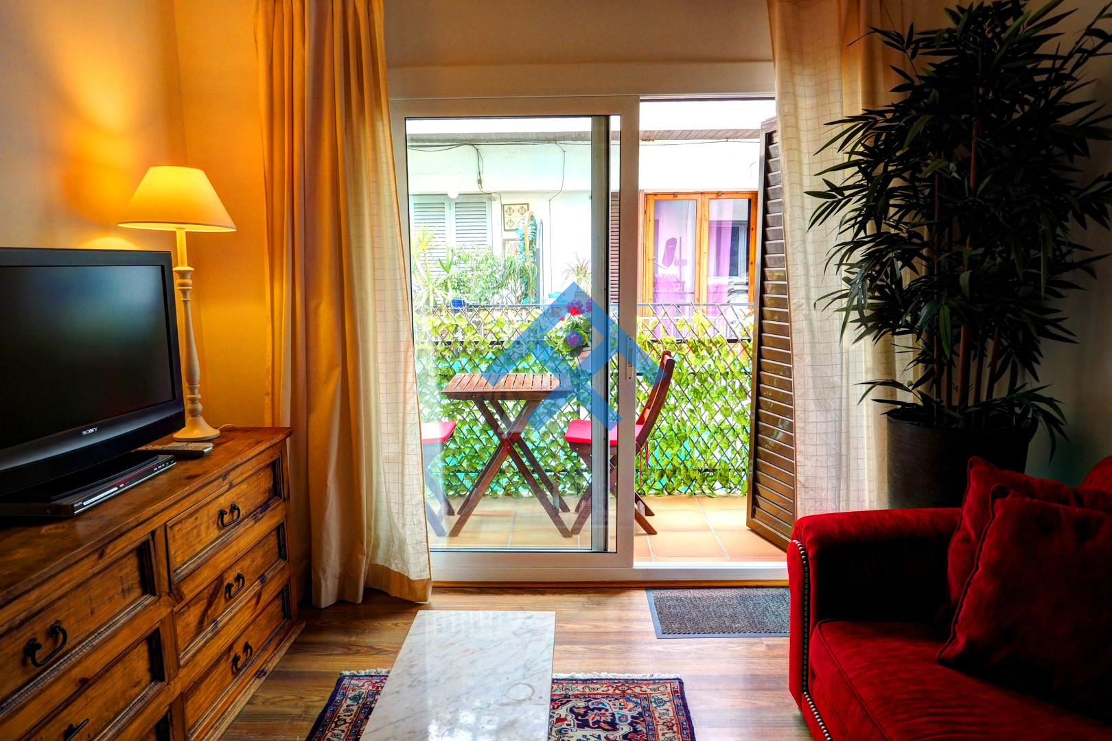 Olivia Apartment - 9872