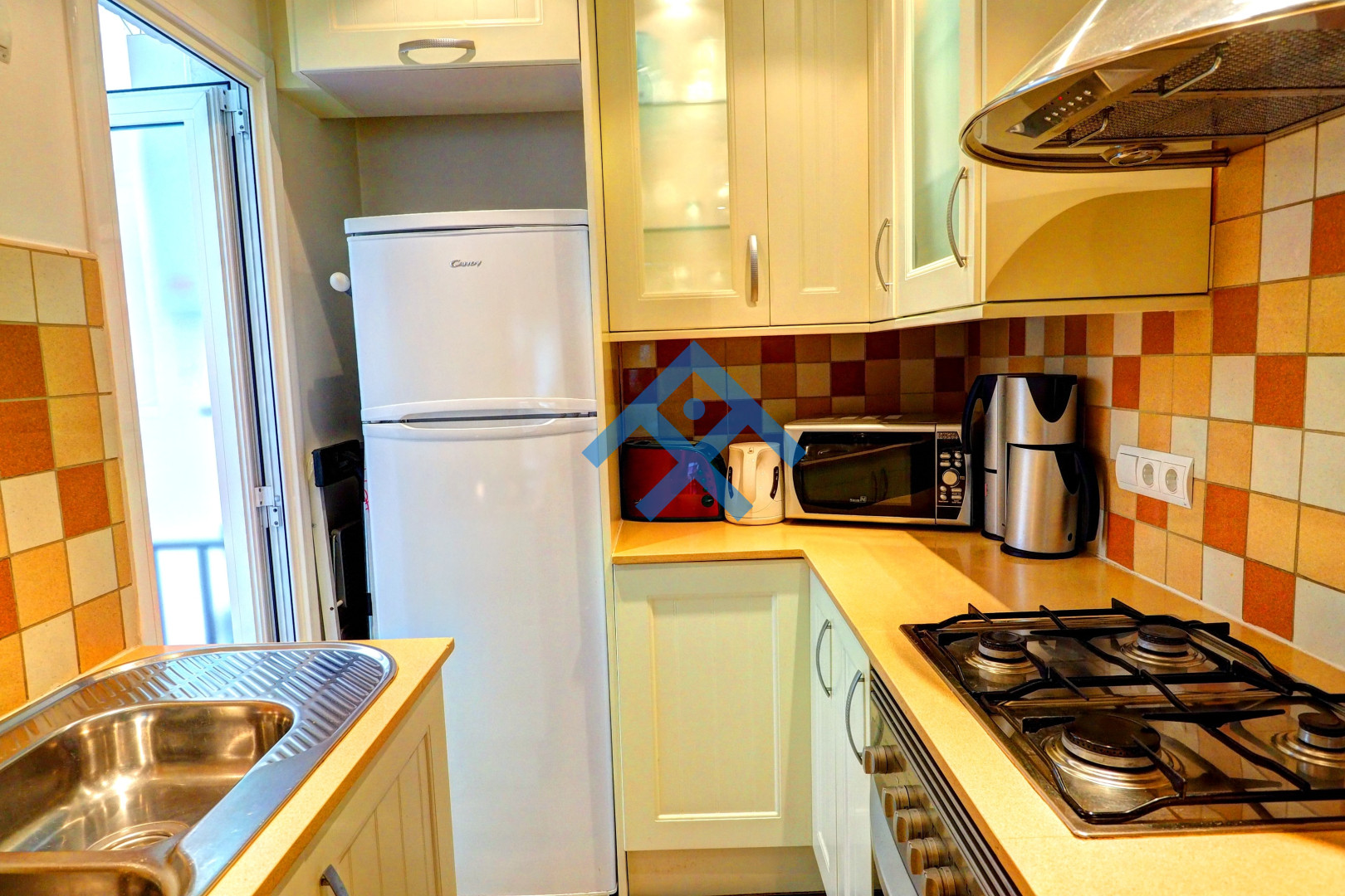 Olivia Apartment - 9873