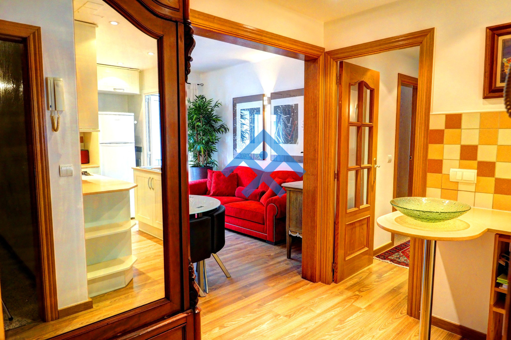Olivia Apartment - 9878