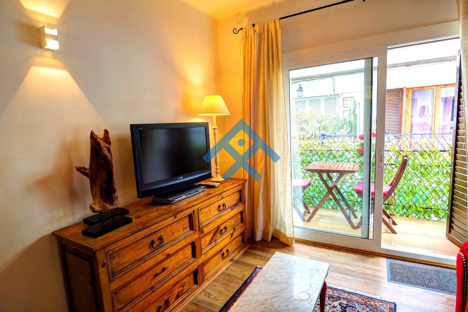 Olivia Apartment - 9882