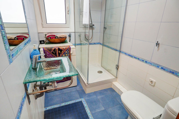 #10006 - Aquarium Apartment | Holiday Rentals | Hello Homes Sitges