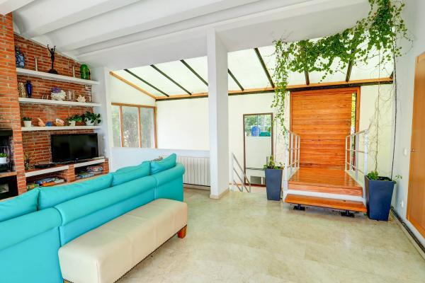 #10150 - Villa Levantina | Holiday Rentals | Hello Homes Sitges