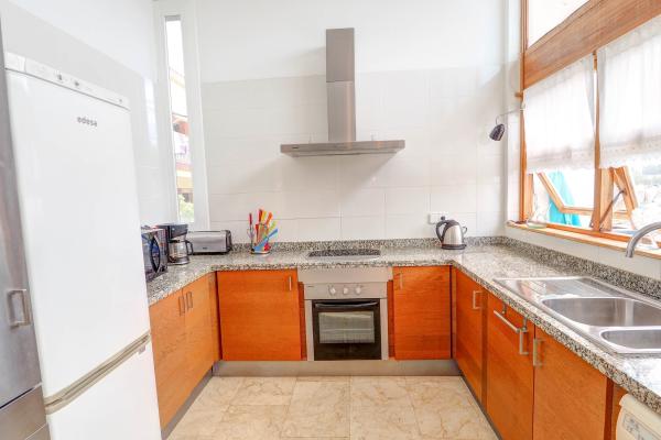 #10160 - Villa Levantina | Holiday Rentals | Hello Homes Sitges