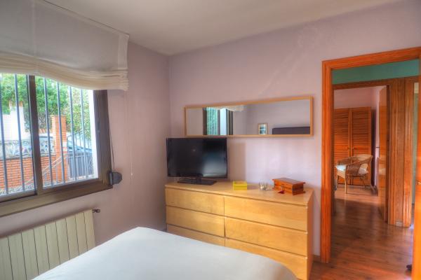 #10336 - Aries House | Holiday Rentals | Hello Homes Sitges