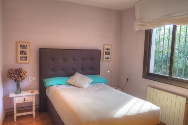 #10337 - Aries House | Holiday Rentals | Hello Homes Sitges