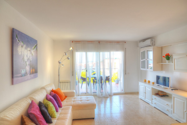 #10373 - Molins Apartment | Lomavuokraus | Hello Homes Sitges