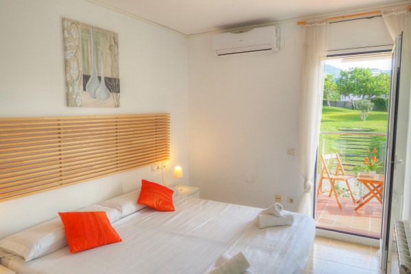 #10374 - Molins Apartment | Lomavuokraus | Hello Homes Sitges