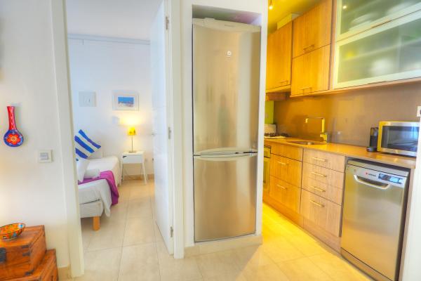 #10468 - El Cubanito | Holiday Rentals | Hello Homes Sitges