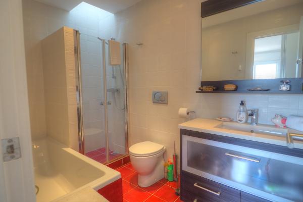 #10571 - Stromboli House | Holiday Rentals | Hello Homes Sitges