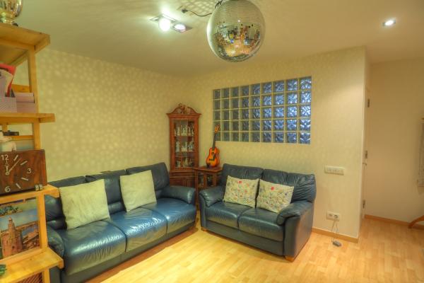 #10591 - Stromboli House | Holiday Rentals | Hello Homes Sitges