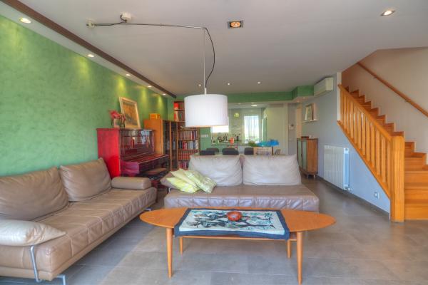 #10600 - Stromboli House | Holiday Rentals | Hello Homes Sitges