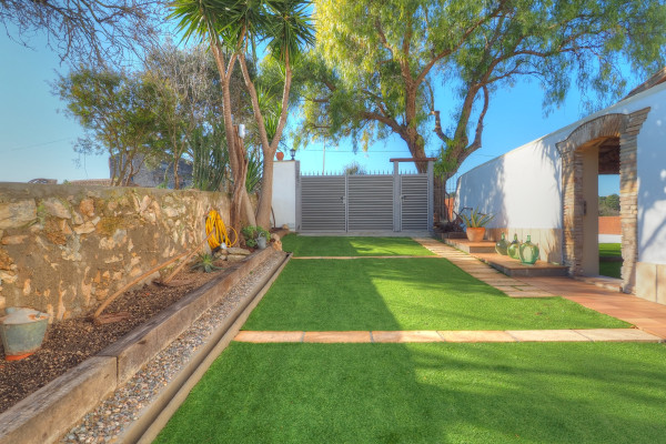 #10733 - Villa Can Roig | Affitto Vacanze | Hello Homes Sitges