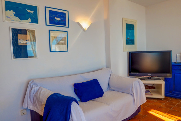 #11040 - Amazing Seaview Apartment | Lomavuokraus | Hello Homes Sitges