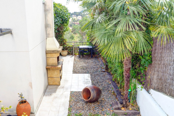 #11440 - The Magic Green | Holiday Rentals | Hello Homes Sitges