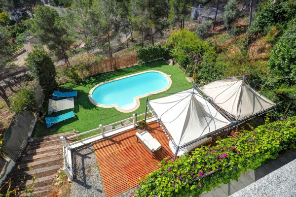 #11463 - The Magic Green | Holiday Rentals | Hello Homes Sitges