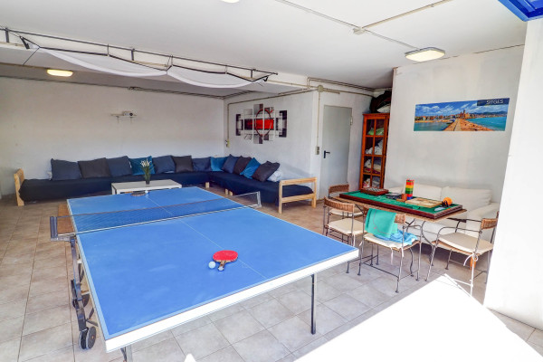 #11464 - The Magic Green | Holiday Rentals | Hello Homes Sitges