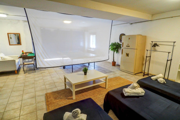 #11494 - The Magic Green | Holiday Rentals | Hello Homes Sitges