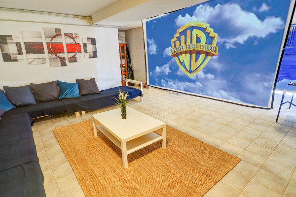 #11510 - The Magic Green | Holiday Rentals | Hello Homes Sitges