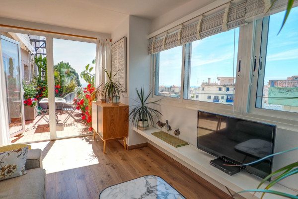 #11586 - Secret Garden Apartment | Ferieudlejning | Hello Homes Sitges