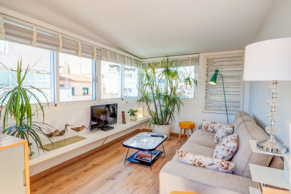 #11590 - Secret Garden Apartment | Ferieudlejning | Hello Homes Sitges
