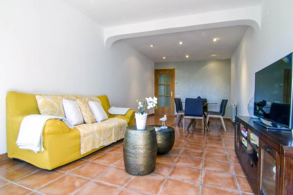 #11685 - Flowers Apartments | Holiday Rentals | Hello Homes Sitges