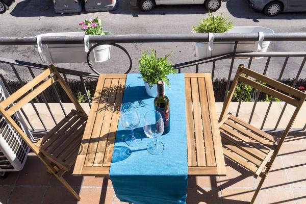 #11688 - Flowers Apartments | Holiday Rentals | Hello Homes Sitges