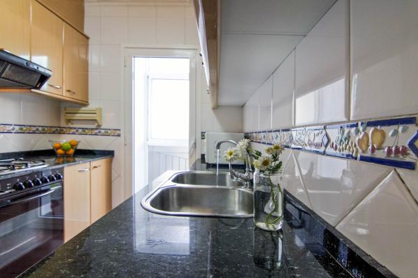 #11693 - Flowers Apartments | Holiday Rentals | Hello Homes Sitges