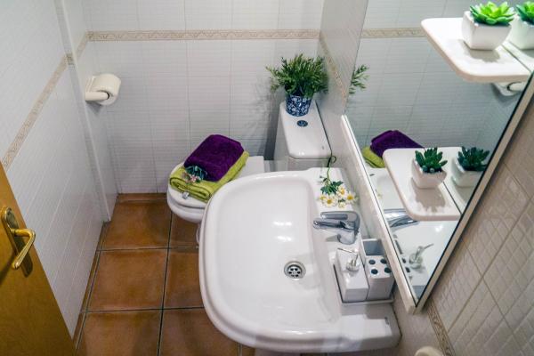 #11698 - Flowers Apartments | Holiday Rentals | Hello Homes Sitges