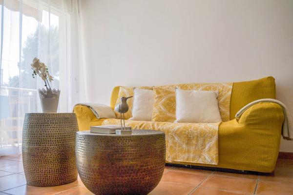 #11703 - Flowers Apartments | Holiday Rentals | Hello Homes Sitges
