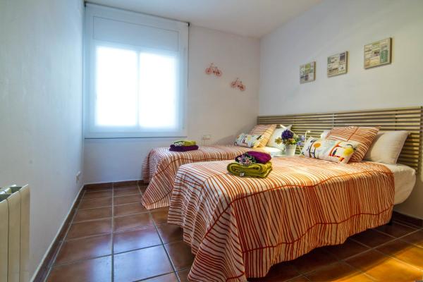 #11708 - Flowers Apartments | Holiday Rentals | Hello Homes Sitges