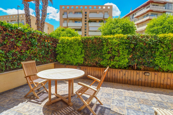 #11785 - Megan Apartment | Holiday Rentals | Hello Homes Sitges