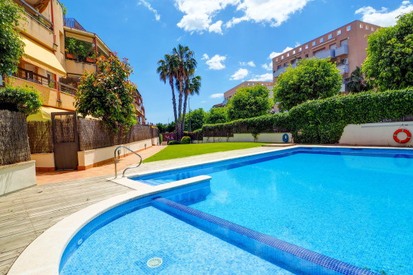 #11794 - Megan Apartment | Holiday Rentals | Hello Homes Sitges
