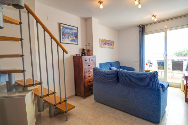 #11815 - Portman Duplex | Holiday Rentals | Hello Homes Sitges