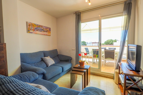 #11836 - Portman Duplex | Holiday Rentals | Hello Homes Sitges