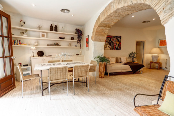 #12401 - Charming House | Lomavuokraus | Hello Homes Sitges