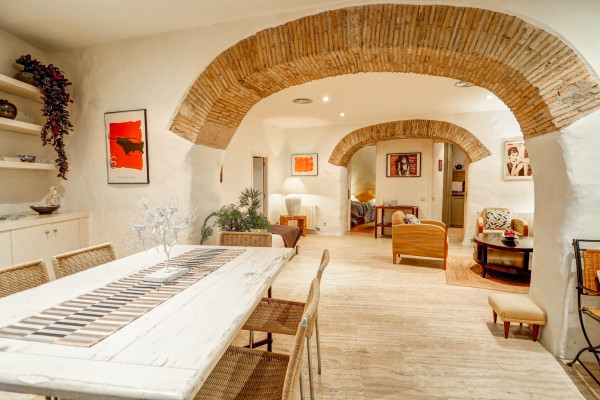 #12439 - Charming House | Lomavuokraus | Hello Homes Sitges