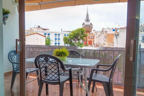 #12505 - La Palma Apartment | Holiday Rentals | Hello Homes Sitges