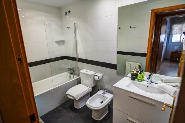 #12561 - Walkiria Apartment | Holiday Rentals | Hello Homes Sitges