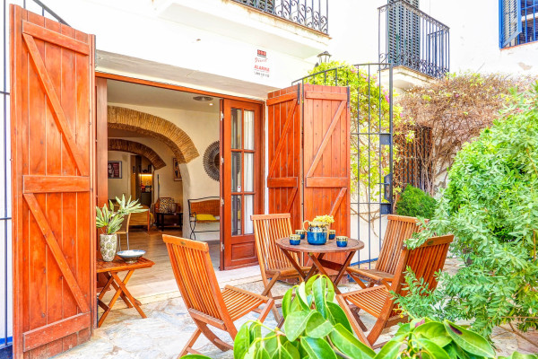 #12609 - Charming House | Lomavuokraus | Hello Homes Sitges